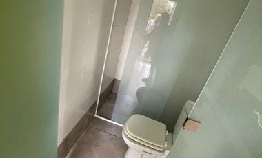 Importante Casa en Las Delicias 4 dormitorios, con pileta, q