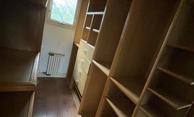 Importante Casa en Las Delicias 4 dormitorios, con pileta, q