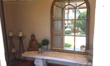 Casa a la venta en Campos de Echeverría
