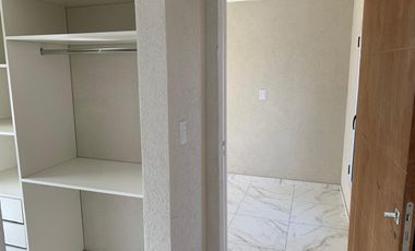 CASA EN VENTA DE 4 AMBIENTES EN LA ALAMEDA