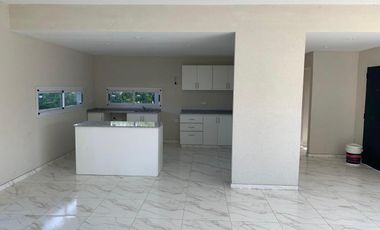CASA EN VENTA DE 4 AMBIENTES EN LA ALAMEDA