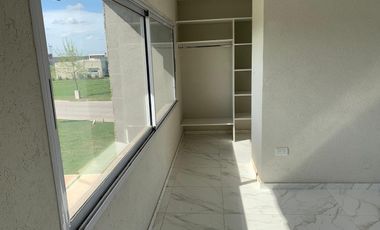CASA EN VENTA DE 4 AMBIENTES EN LA ALAMEDA