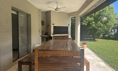 Casa en  Las Glorietas Nordelta
