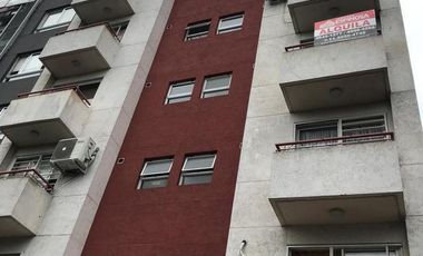Departamento de dos ambientes en alquiler - Moron