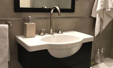 Departamento 2 ambientes reciclado.  Cocheras según disponibildiad - San Fernando
