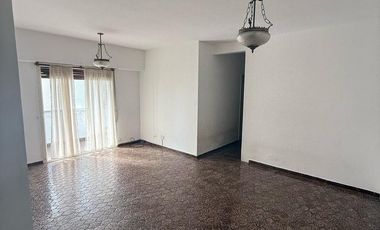 Departamento de dos ambientes en alquiler en Avellaneda