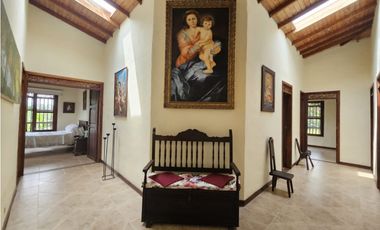 Se Vende Finca en La Tebaida Vía al Valle