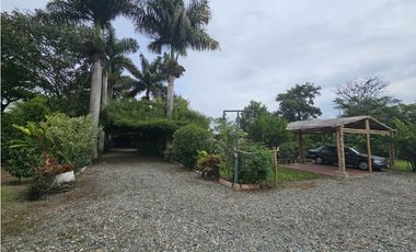 Se Vende Finca en La Tebaida Vía al Valle