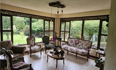 Se Vende Finca en La Tebaida Vía al Valle