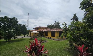 Se Vende Finca en La Tebaida Vía al Valle