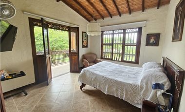 Se Vende Finca en La Tebaida Vía al Valle