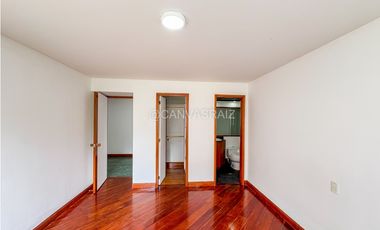 Venta de Apartamento en El Poblado / Balsos