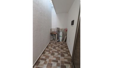 CASA EN VENTA DUPLEX EN LOS ANDES