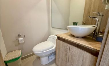 SE VENDE APARTAMENTO EN MARBELLA - MONTU