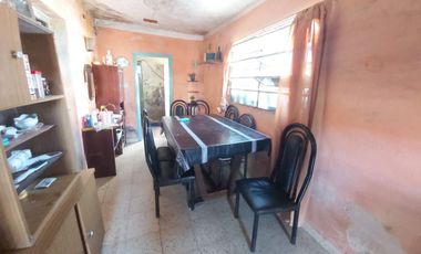 Casa a reciclar • Cabral 200 • Fray Luis Beltran
