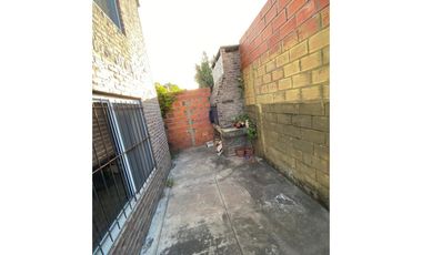 Granadero Baigorria, Dante Alighieri Nº 2483 - VENTA