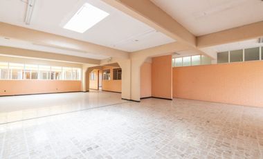 Bodega Renta Lomas de San Lorenzo 1,949 m2