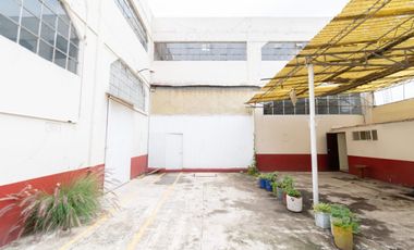 Bodega Renta Lomas de San Lorenzo 1,949 m2