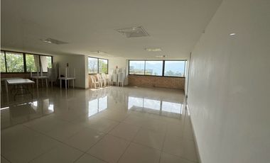 SE VENDE APARTAMENTO MEDELLN ALTOS DEL POBLADO EDIF INTERCLUB 3 habit