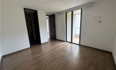 SE VENDE APARTAMENTO MEDELLN ALTOS DEL POBLADO EDIF INTERCLUB 3 habit