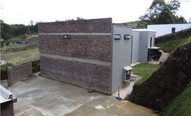 vendo casa finca Vía Rionegro San vicente Ferrer unidad cerrada