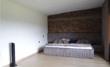 vendo casa finca Vía Rionegro San vicente Ferrer unidad cerrada