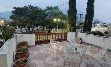 CASA EN RENTA, CONTRY - COLONIAL LA SILLA