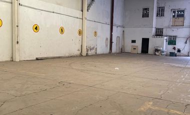 SE  VENDE BODEGA COMERCIAL CON EXCELENTE UBICACION