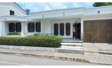 CASA DISPONIBLE PARA VENTA BARRIO/CHUCHURUBI