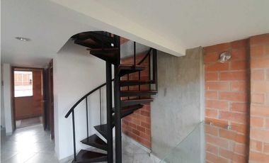 Alquiler Apartamento duplex Poblado Park10 8964051 DL