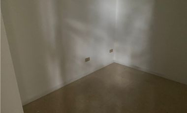 Venta oficina 37 mts2 Milla de Oro, El Poblado, Medellín