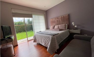 Véndenos hermosa casa en Cajicá