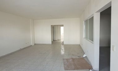 Bodega en renta 2000 m2 en Apodaca, cercana a Miguel Alemán