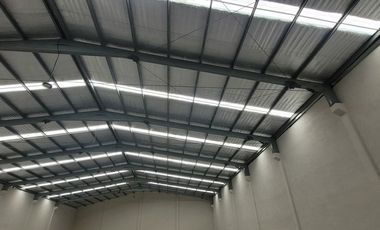 Bodega en renta 2000 m2 en Apodaca, cercana a Miguel Alemán