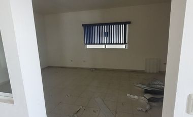 Bodega en renta 2000 m2 en Apodaca, cercana a Miguel Alemán