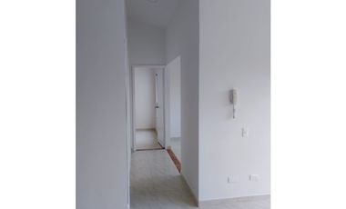 VENDO HERMOSO APARTAMENTO 5TO PISO EN LA CEJA VALVERDE