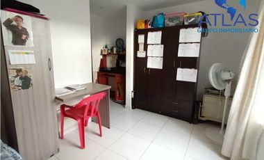 VENTA PERMUTA CASA EN EL BARRIO ALVAREZ / BUCARAMANGA COD: 806