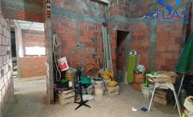 VENTA PERMUTA CASA EN EL BARRIO ALVAREZ / BUCARAMANGA COD: 806