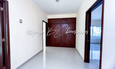 CASA EN RENTA  JARDIN REAL