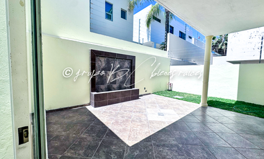 CASA EN RENTA  JARDIN REAL