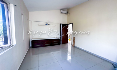 CASA EN RENTA  JARDIN REAL