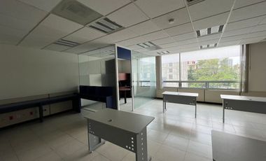 Renta Oficina 138m2, Juárez, Cuauhtémoc- AMUEBLADA
