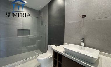 SE VENDE CASA EN ALTOZANO EN ESQUINA