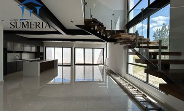 SE VENDE CASA EN ALTOZANO EN ESQUINA