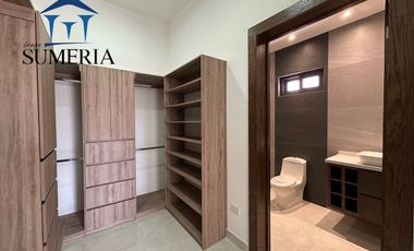 SE VENDE CASA EN ALTOZANO EN ESQUINA