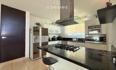 RESIDENCIA EN VENTA EN DIANA NATURA, ZAPOPAN