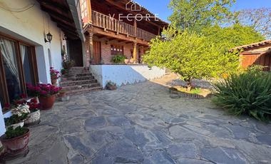CASA EN VENTA EN EL CENTRO DE TAPALPA, JALISCO
