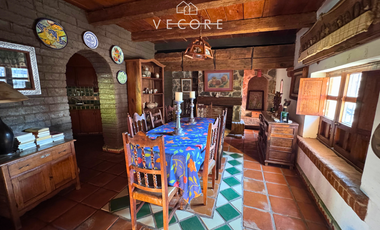 CASA EN VENTA EN EL CENTRO DE TAPALPA, JALISCO