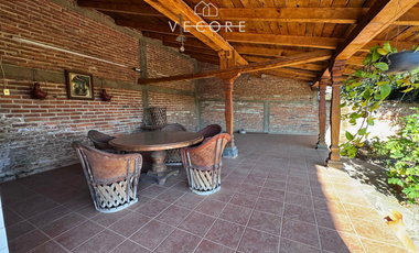 CASA EN VENTA EN EL CENTRO DE TAPALPA, JALISCO