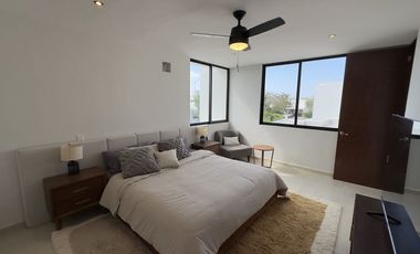 Casa en venta Nueva en privada, Amueblada y equipada en Conkal Yucatán